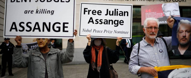 أربعون منظمة غير حكومية تطالب بالإفراج “الفوري” عن جوليان أسانج