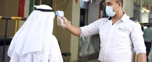 الصحة الكويتية: حالة وفاة و674 إصابة بفيروس “كورونا”