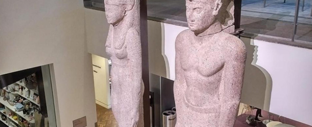 عودة تمثالين ملكيين إلى مصر لعرضهما بالمتحف المصري الكبير