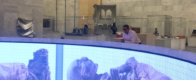 العناني يتفقد استعداد المتحف القومي للحضارةلاستقبال المومياوات الملكية