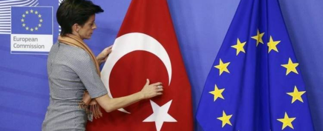 الاتحاد الأوروبي : علاقتنا بتركيا تمر بلحظة فارقة
