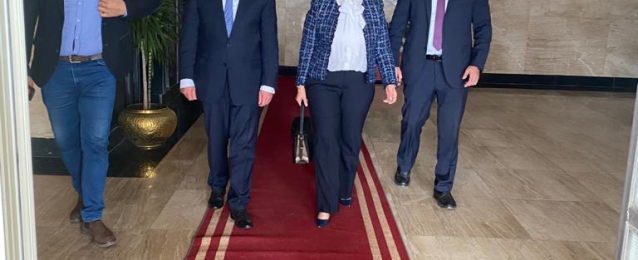 وزيرة الصحة تصل بورسعيد للمشاركة بالملتقى الأول لهيئة الرعاية الصحية