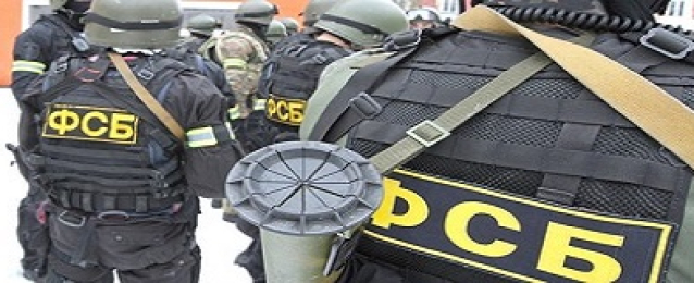 الأمن الروسي يعتقل شخصين تورطا في قتل جنود روس عام 1999