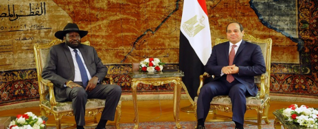 مباحثات ثنائية فى القصر الجمهورى بجنوب السودان بين الرئيس السيسى وسلفاكير