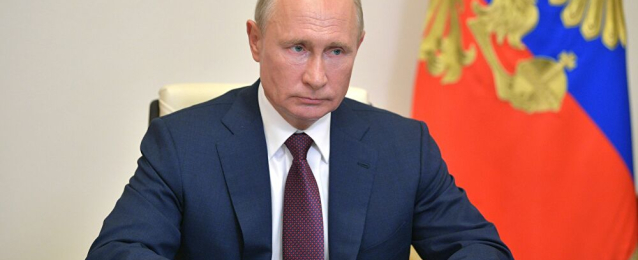 بوتين: روسيا تمر بتجربة قاسية بسبب جائحة “كورونا”