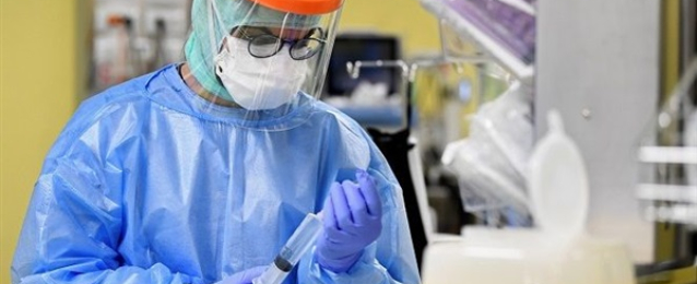 سويسرا تسجل 6739 إصابة جديدة بفيروس “كورونا”