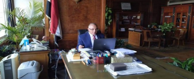 وزير الري يبحث مع بعثة البنك الدولي استكمال برامج التعاون الاقتصادي مع مصر
