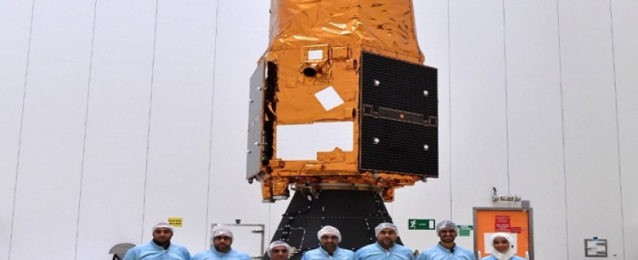 الإمارات تعلن إطلاق القمر الاصطناعي “عين الصقر” في المجالات المدنية والعسكرية