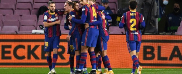 برشلونة يعلن قائمته لمباراة ريال سوسيداد في الدوري الاسباني