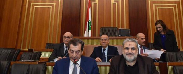 الفرزلي: لابد من بذل الجهود لإخراج لبنان من الأزمات التي يعاني منها
