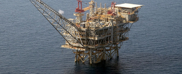«النواب» يوافق على الترخيص لوزير البترول للتنقيب عن البترول في غارب والصحراء الشرقية