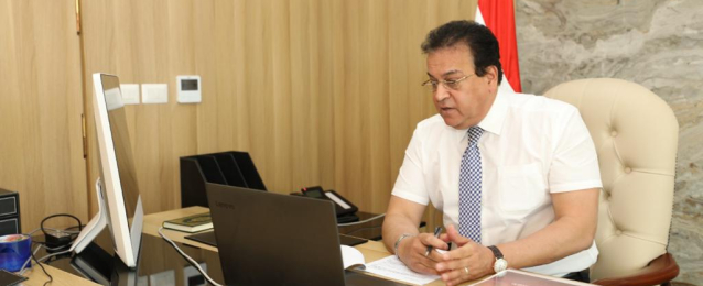وزير التعليم العالى يتابع أنشطة الاتحاد الرياضي للجامعات
