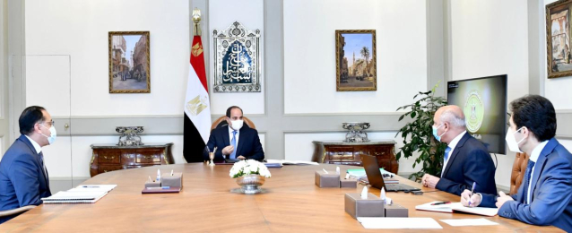 الرئيس السيسي يوجه بإنشاء ميناء المكس بين ميناءى الإسكندرية والدخيلة