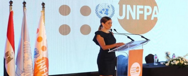 أمينة خليل .. سفيرة فخرية لصندوق الأمم المتحدة للسكان في مصر