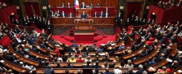 البرلمان الفرنسي يعطي الضوء الاخضر لمشروع قانون مكافحة الارهاب