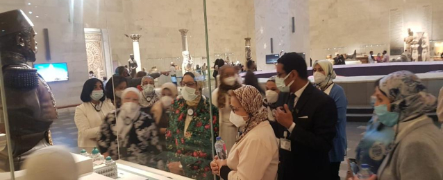 زوجات أكثر من 20 وزيرا في زيارة لمتحف الحضارة المصرية