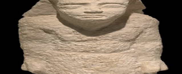 عبد الجواد :تمثال ” فاقد الأرجل ” من نتائج الحفر خلسة