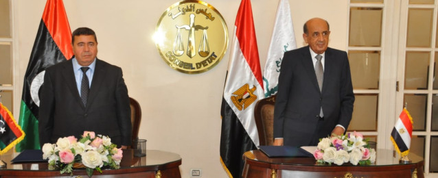 مذكرة تفاهم بين مجلس الدولة المصري و”الأعلى للقضاء” الليبي