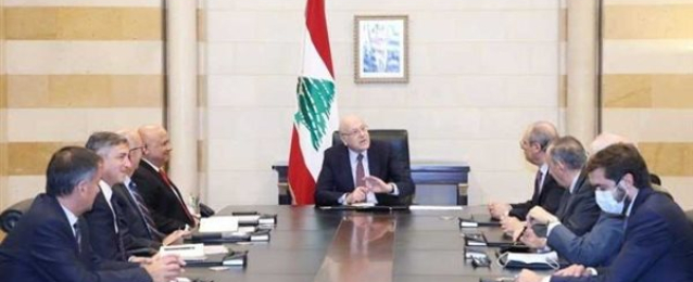 رئيس الوزراء اللبناني يبحث تحريك الإصلاحات بمجالي الطاقة والمياه مع وفد من البنك الدولي