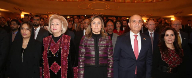بالصور..وزيرتا الثقافة المصرية والأردنية تشهدان ليلة فنية على مسرح الجمهورية